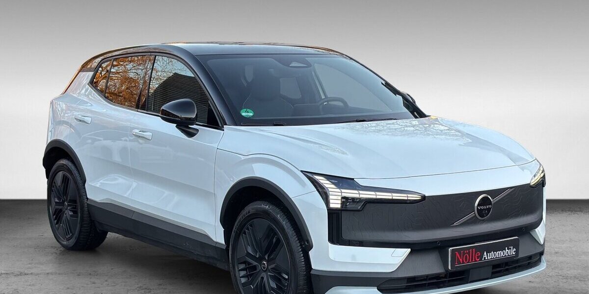 Volvo EX30 Twin Motor AWD Cross Country Ultra 360° 9.800 km 41.800 &euro; Wuppertal 42327