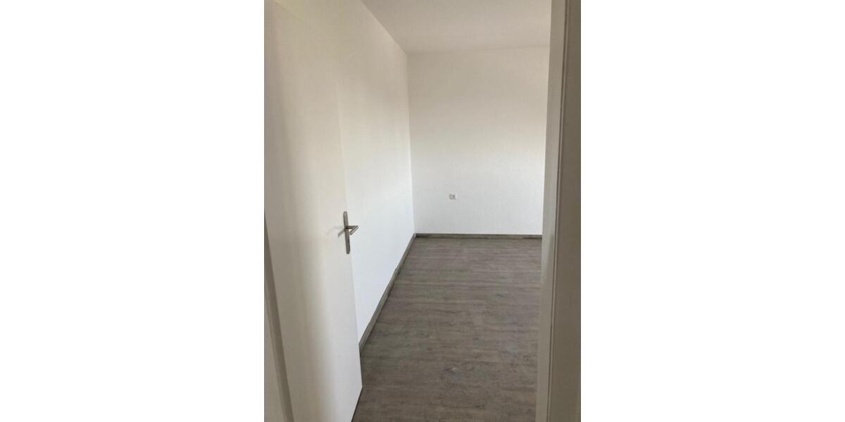 Etagenwohnung Dortmund Innenstadt Nord - 1.5 Zimmer, 38 m&sup2;, 300&euro; | Angebot:25905022