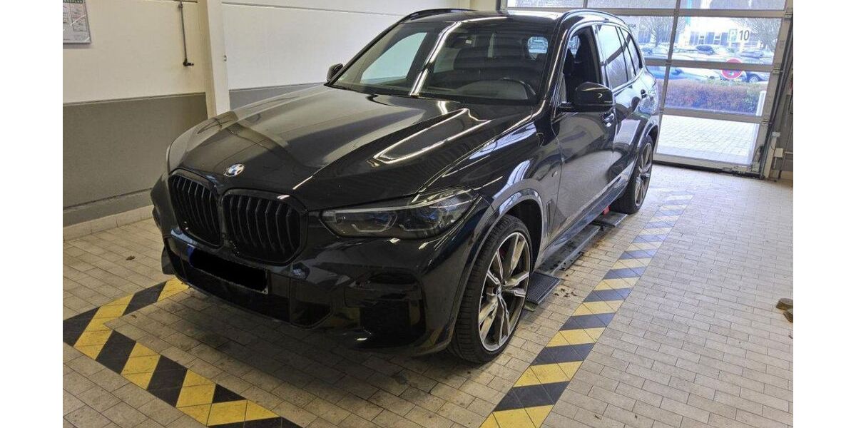 BMW X5 M50 98.923 km 55.670 &euro; Hagen 58091