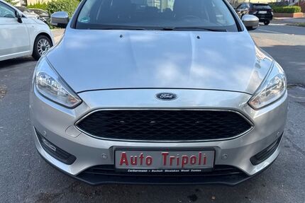 Ford Focus 110.000 km 8.890 &euro; Lüdenscheid 58511
