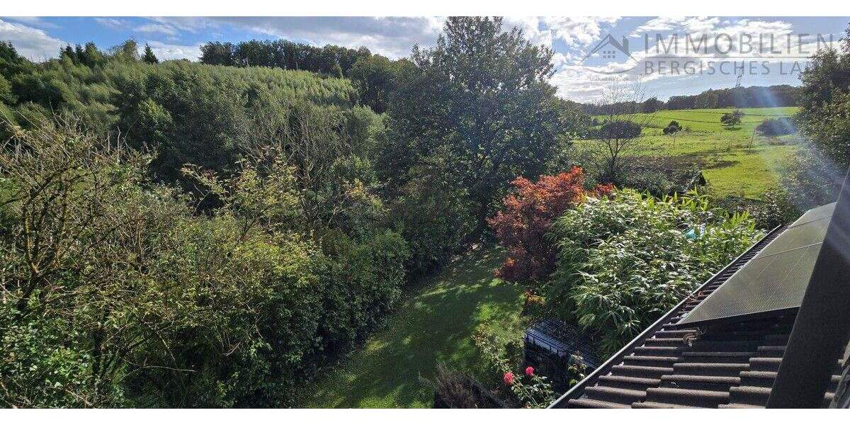 Einfamilienhaus Hückeswagen Kobeshofen - 6 Zimmer, 220 m&sup2;, 569.000&euro; | Angebot:25737808