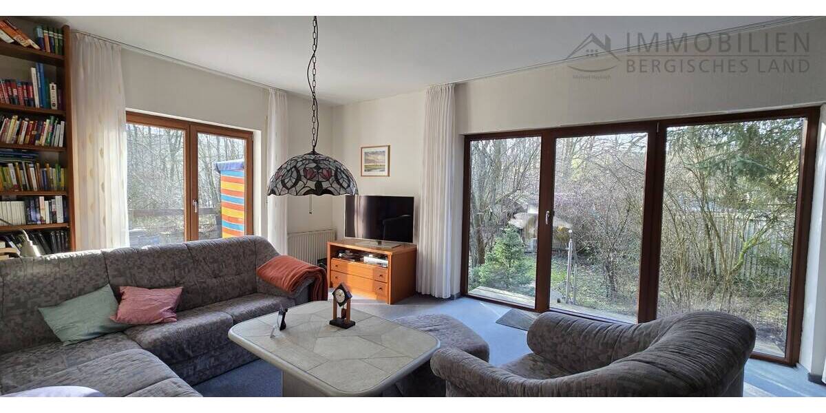 Einfamilienhaus Hückeswagen Innenstadt - 5 Zimmer, 180 m&sup2;, 425.000&euro; | Angebot:26016130