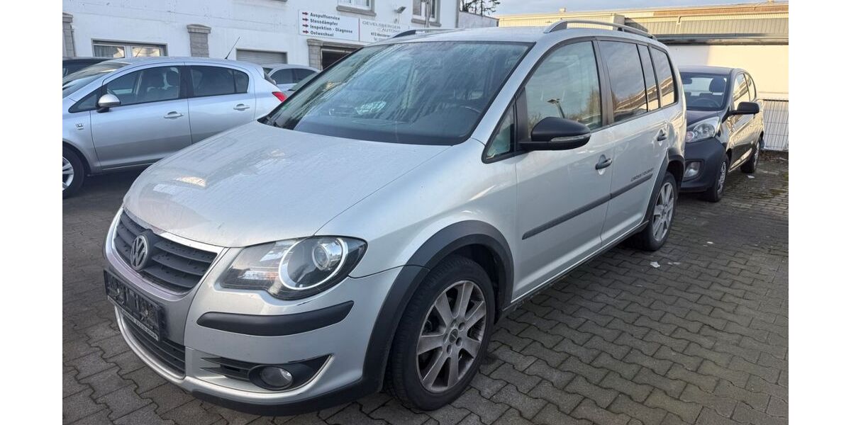 VW Touran 161.254 km 2.490 &euro; Gevelsberg 58285