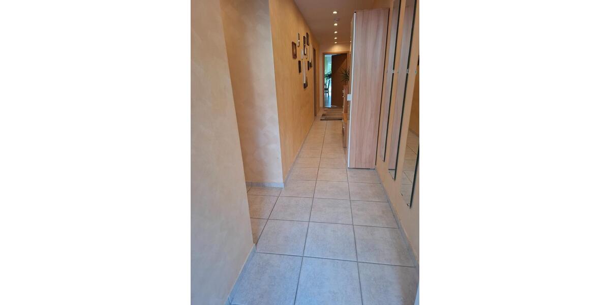 Terrassenwohnung Remscheid Lüttringhausen - 3 Zimmer, 89 m&sup2;, 270.000&euro; | Angebot:27525107