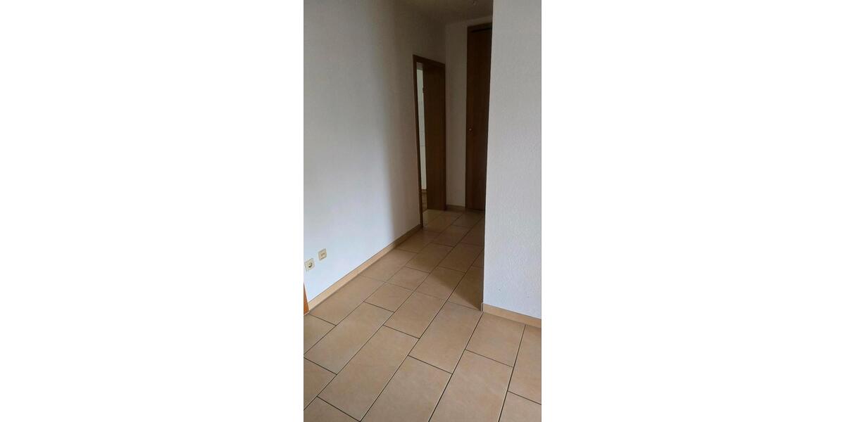 Hochparterre Hemer - 2 Zimmer, 64 m&sup2;, 145.000&euro; | Angebot:27544216
