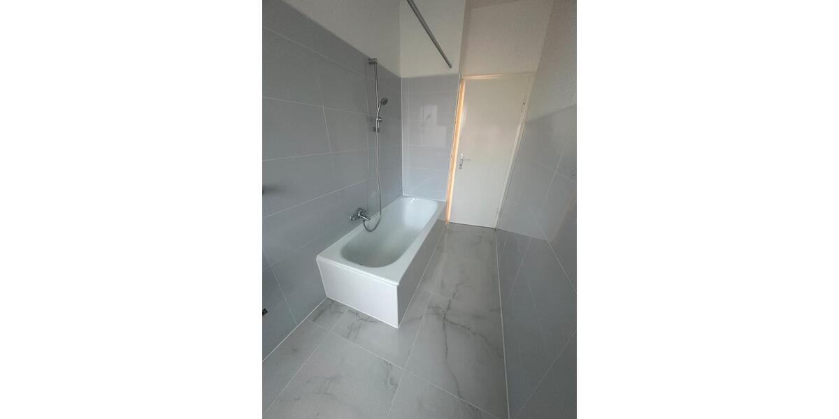 Etagenwohnung Dortmund Gartenstadt - 3 Zimmer, 82 m&sup2;, 999&euro; | Angebot:25997439