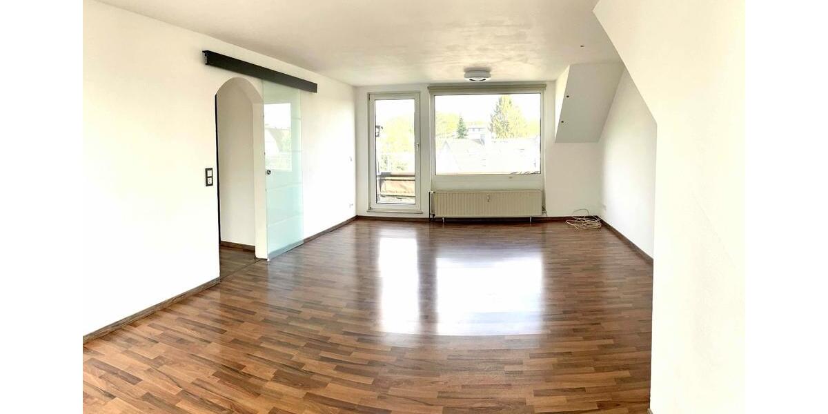 Dachgeschoßwohnung Dortmund Brackel - 3.5 Zimmer, 75 m&sup2;, 520&euro; | Angebot:26025225