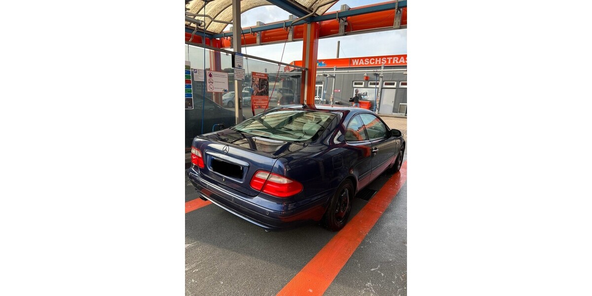 Mercedes-Benz CLK 320 175.000 km 2.500 &euro; Schwelm 58332