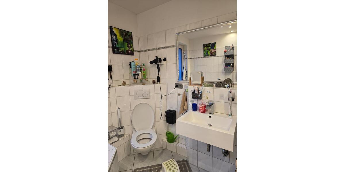 Hochparterre Wuppertal Barmen - 4 Zimmer, 92 m&sup2;, 220.000&euro; | Angebot:24836137