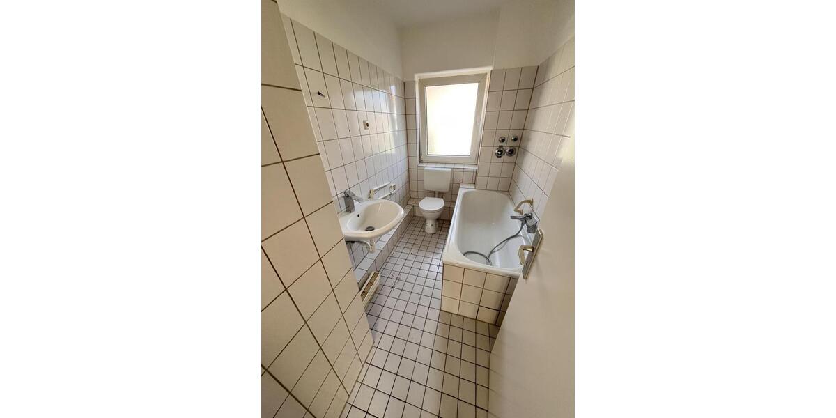 Etagenwohnung Castrop-Rauxel Deinighausen - 4 Zimmer, 67 m&sup2;, 499&euro; | Angebot:25720421