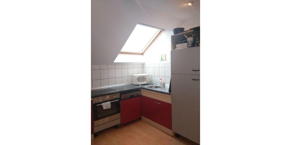 Dachgeschoßwohnung Bochum Bochum-Südwest - 3 Zimmer, 80 m&sup2;, 500&euro; | Angebot:27586955