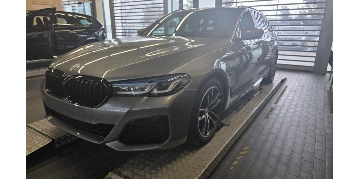 BMW 530 61.446 km 37.575 &euro; Hagen 58091