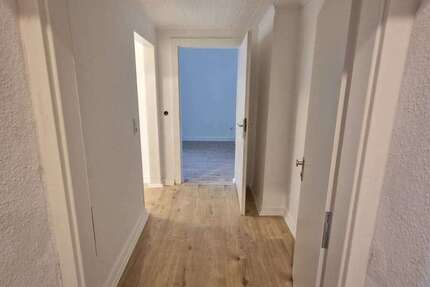 Wohnung Wuppertal Elberfeld - 1 Zimmer, 28 m&sup2;, 49.000&euro; | Angebot:27097033