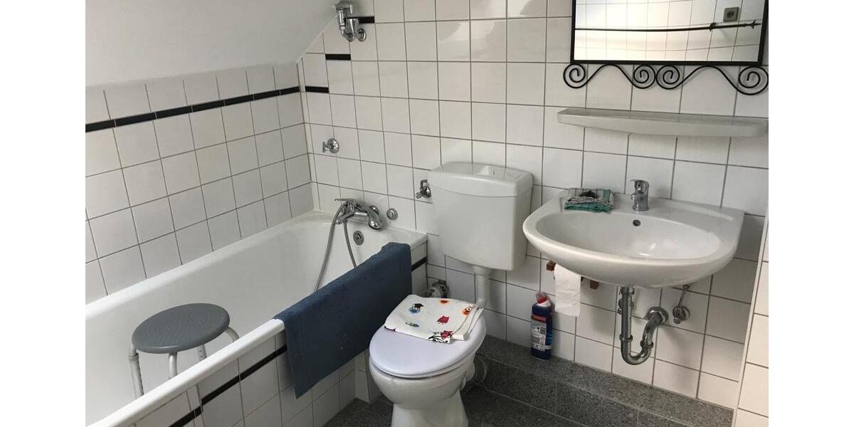 Dachgeschoßwohnung Wuppertal Brill - 2 Zimmer, 45 m&sup2;, 99.000&euro; | Angebot:26033193