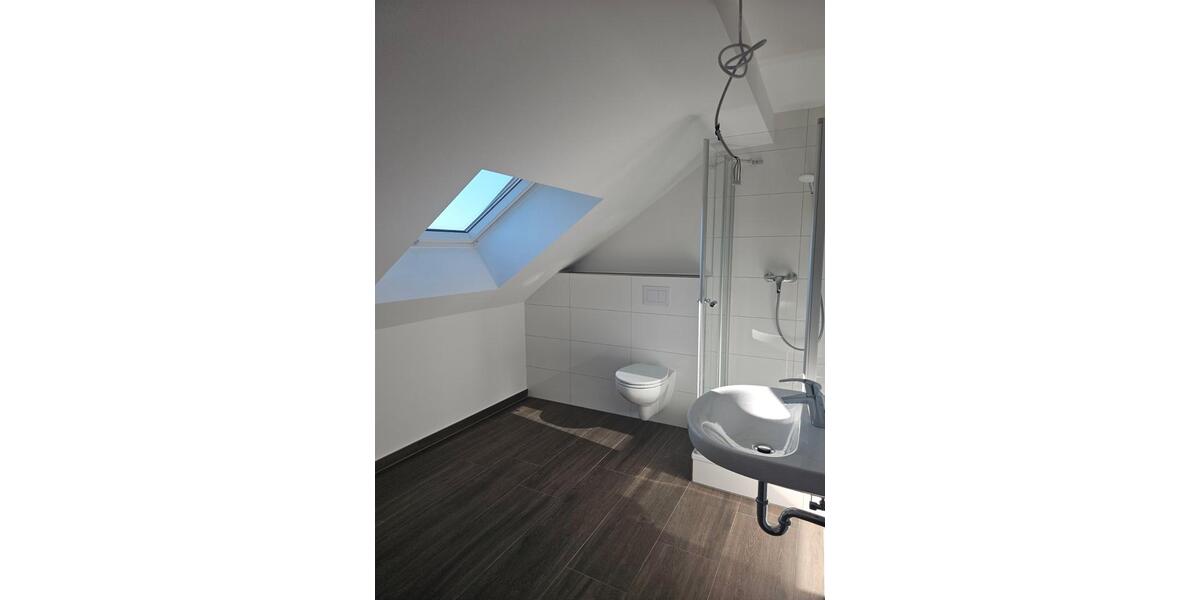 Dachgeschoßwohnung Hemer - 2 Zimmer, 80 m&sup2;, 616&euro; | Angebot:27597457