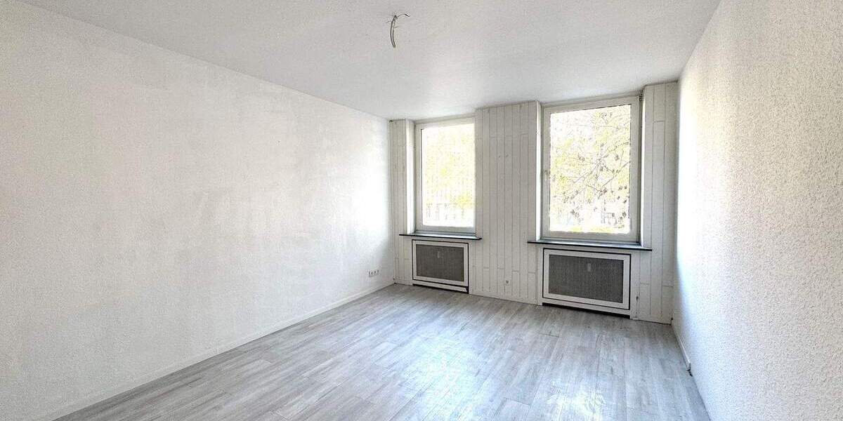 Etagenwohnung Bochum Innenstadt - 4 Zimmer, 120 m&sup2;, 840&euro; | Angebot:25726810