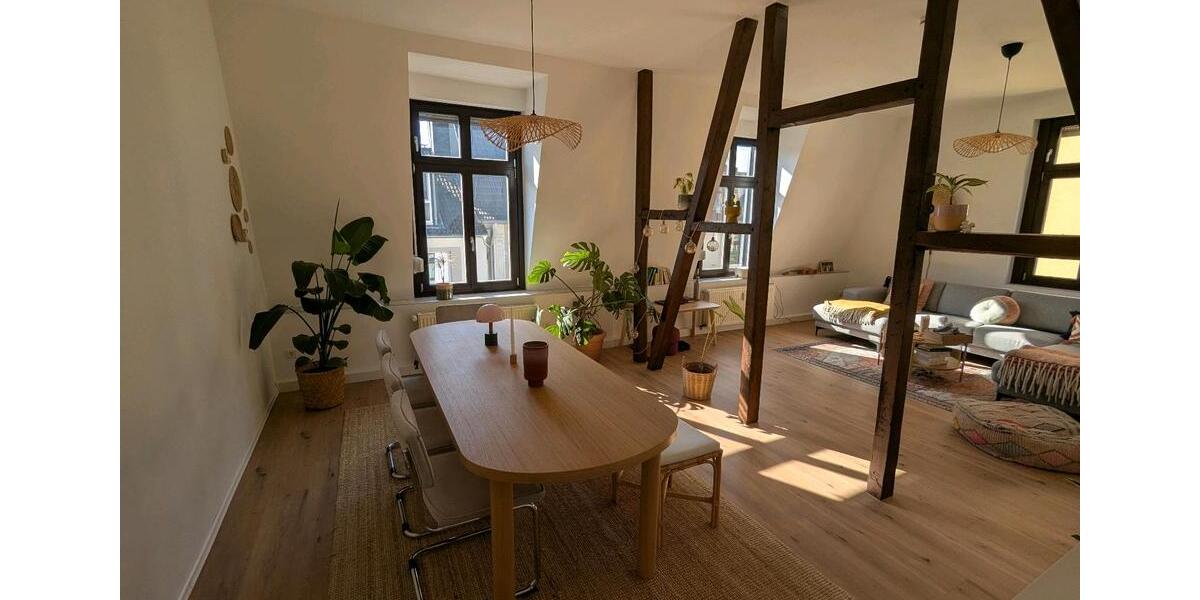 Dachgeschoßwohnung Wuppertal Gemarkung Langerfeld - 3 Zimmer, 104 m&sup2;, 290.000&euro; | Angebot:26754353