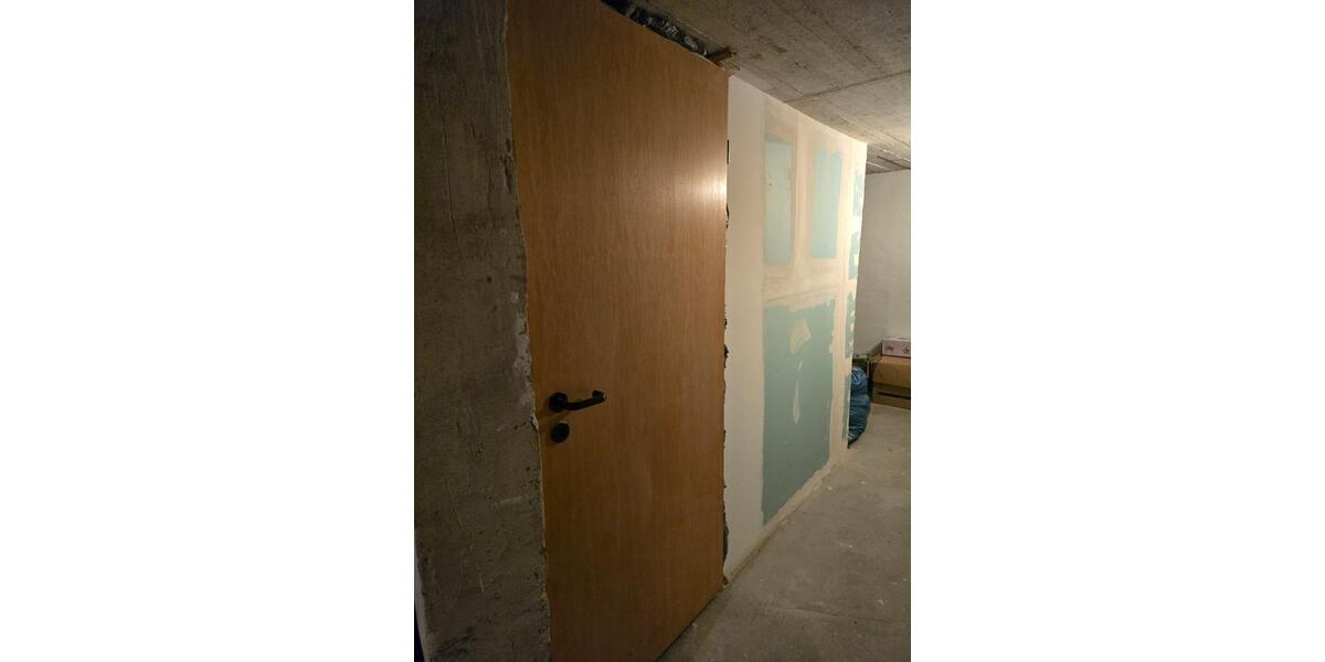 Hochparterre Wuppertal Barmen - 4 Zimmer, 92 m&sup2;, 220.000&euro; | Angebot:24836137