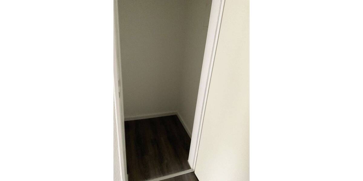 Etagenwohnung Bochum Querenburg - 3 Zimmer, 79 m&sup2;, 670&euro; | Angebot:26740287