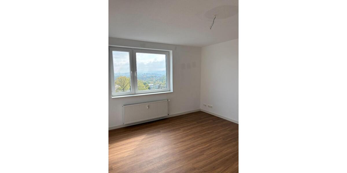 Dachgeschoßwohnung Iserlohn Gerlingsen - 3 Zimmer, 85 m&sup2;, 717&euro; | Angebot:26252903