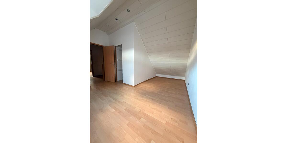 Einfamilienhaus Witten Heven - 4.5 Zimmer, 120 m&sup2;, 299.000&euro; | Angebot:25655951