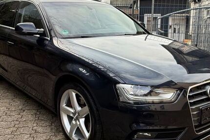 Audi A4 208.000 km 9.900 &euro; Remscheid 42855