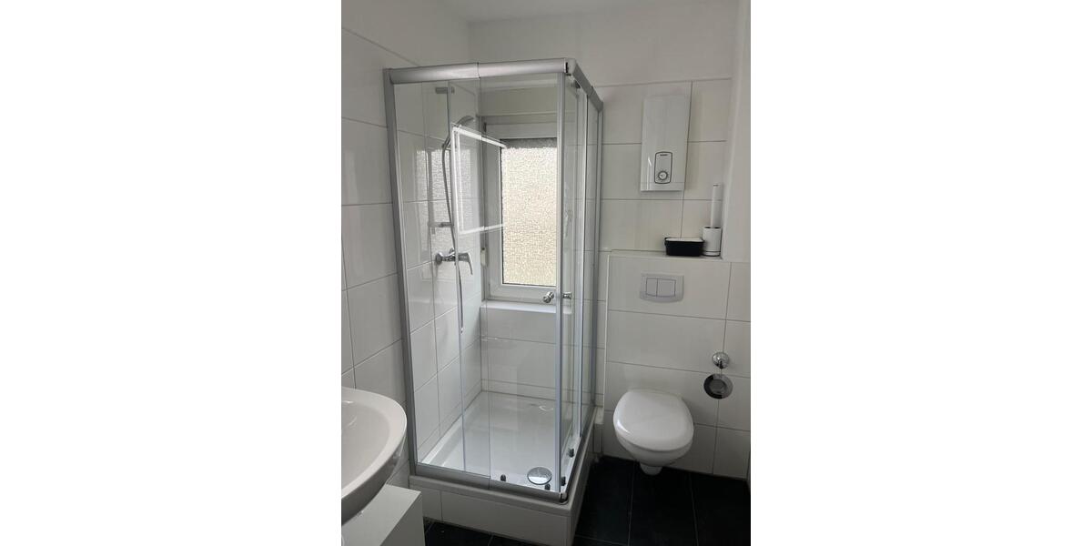 Erdgeschoßwohnung Radevormwald - 2 Zimmer, 47 m&sup2;, 400&euro; | Angebot:26653893