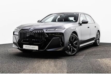 BMW i7 43.336 km 85.200 &euro; Hagen 58091