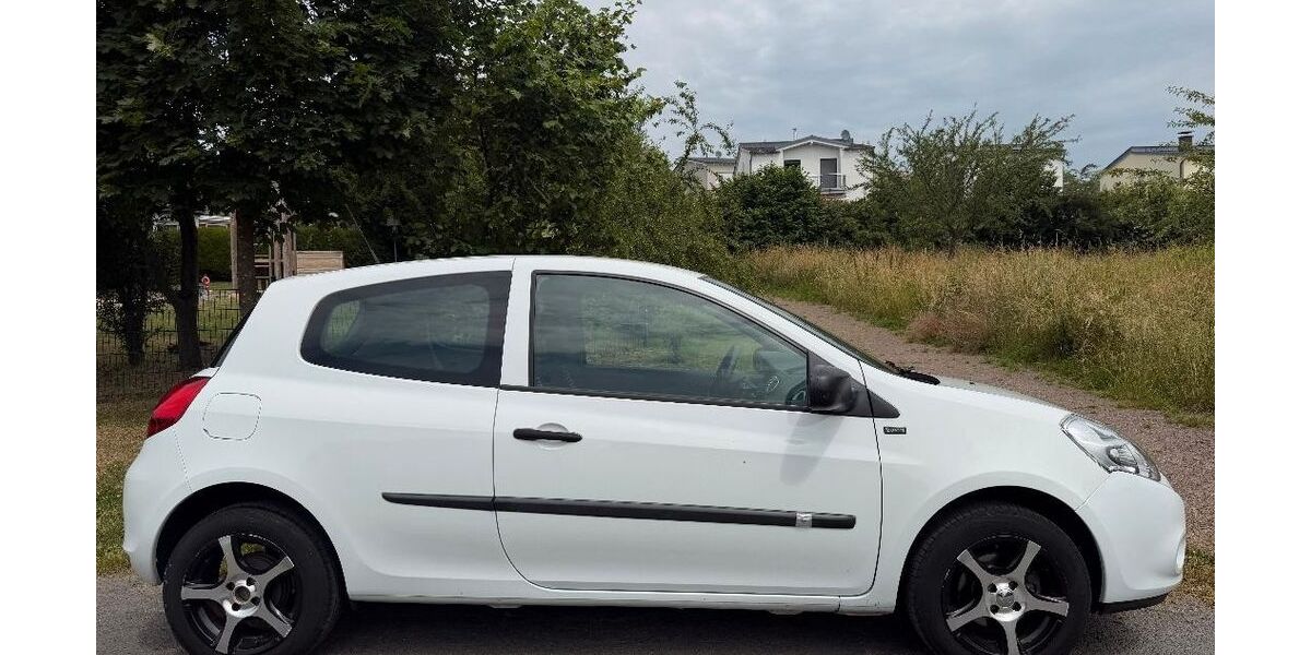 Renault Clio 88.757 km 3.499 &euro; Witten 58456