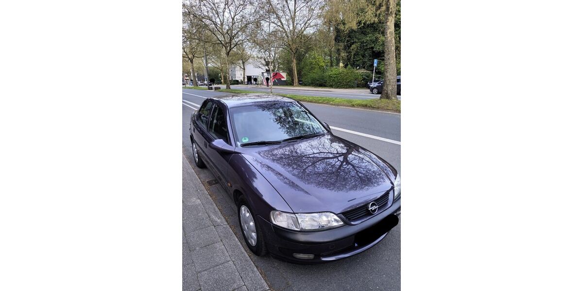 Opel Vectra 77.100 km 2.499 &euro; Bochum 44803