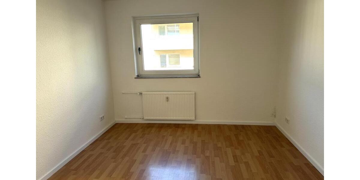 Etagenwohnung Hagen Hagen-Mitte - 3 Zimmer, 82 m&sup2;, 630&euro; | Angebot:25715722