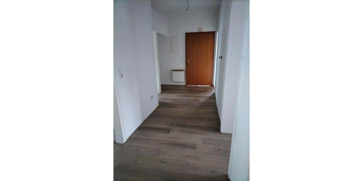 Erdgeschoßwohnung Hagen Hagen-Mitte - 3 Zimmer, 77 m&sup2;, 800&euro; | Angebot:27606105
