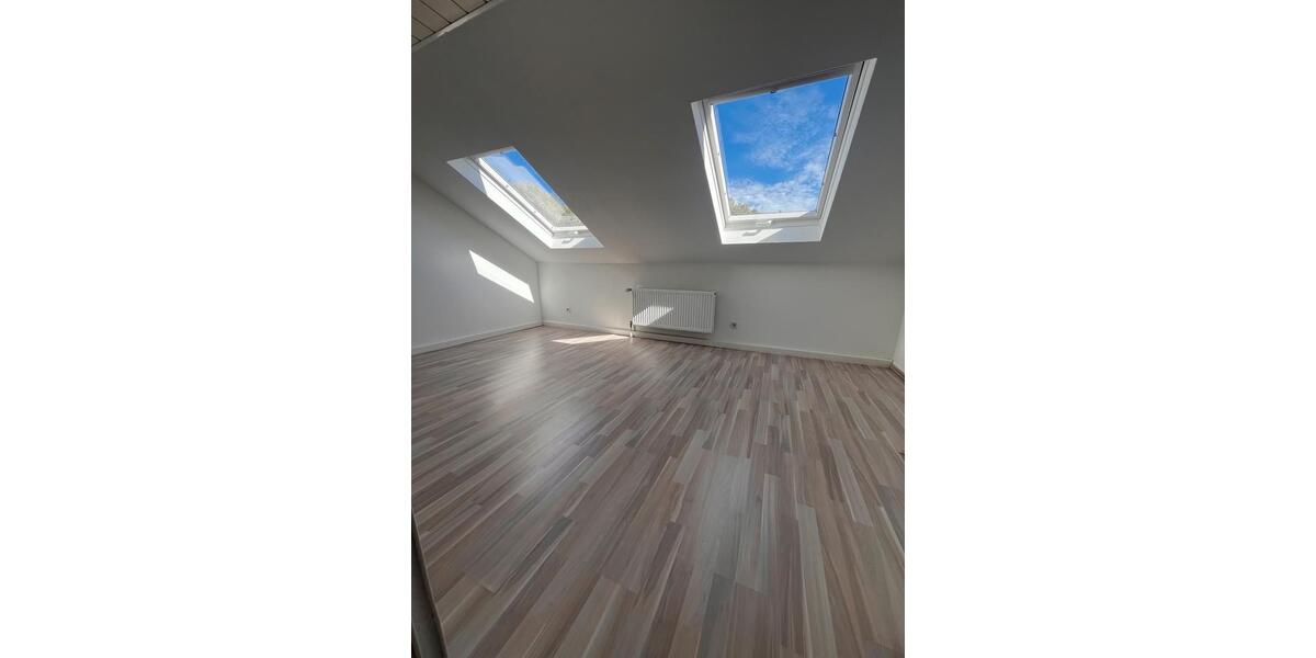Dachgeschoßwohnung Herdecke - 2 Zimmer, 39 m&sup2;, 420&euro; | Angebot:27554931