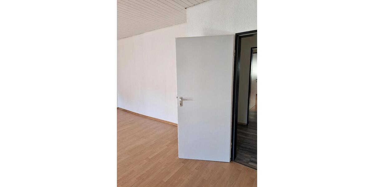 Etagenwohnung Hagen Hagen-Mitte - 3 Zimmer, 76 m&sup2;, 109.000&euro; | Angebot:25345540