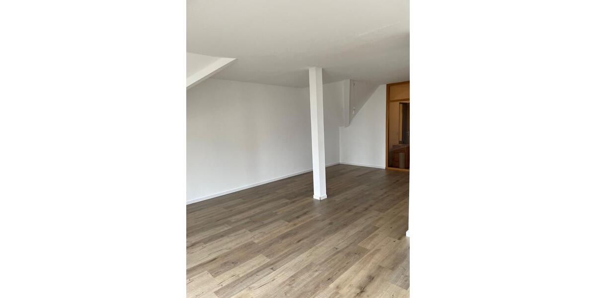 Dachgeschoßwohnung Dortmund Brackel - 1.5 Zimmer, 56 m&sup2;, 560&euro; | Angebot:24862652