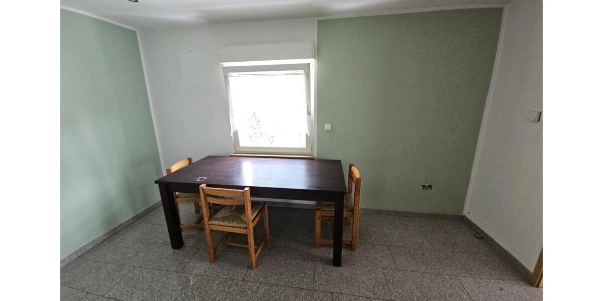 Hochparterre Dortmund Huckarde - 5 Zimmer, 110 m&sup2;, 1.300&euro; | Angebot:27626631