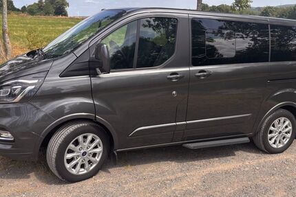 Ford Tourneo Custom 98.000 km 28.700 &euro; Schalksmühle 58579