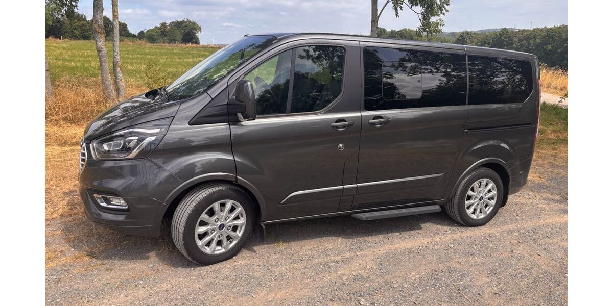 Ford Tourneo Custom 98.000 km 28.700 &euro; Schalksmühle 58579