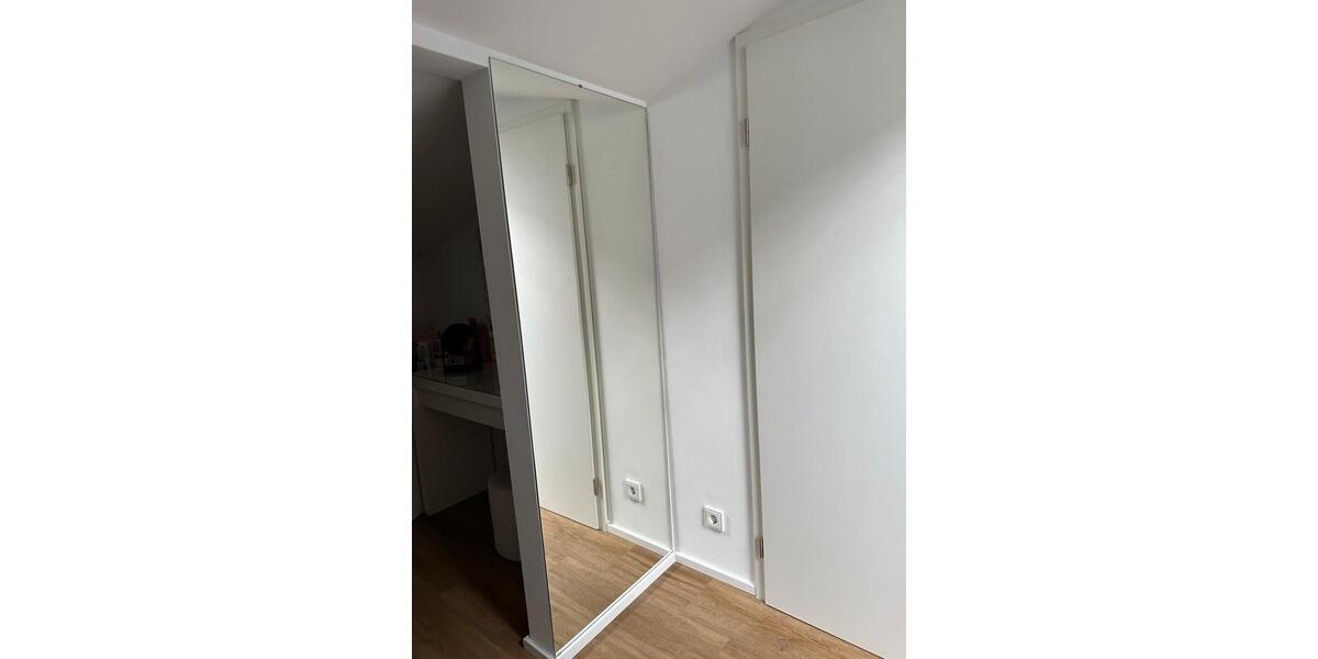 Dachgeschoßwohnung Lüdenscheid Staberg - 1.5 Zimmer, 45 m&sup2;, 472&euro; | Angebot:25962566