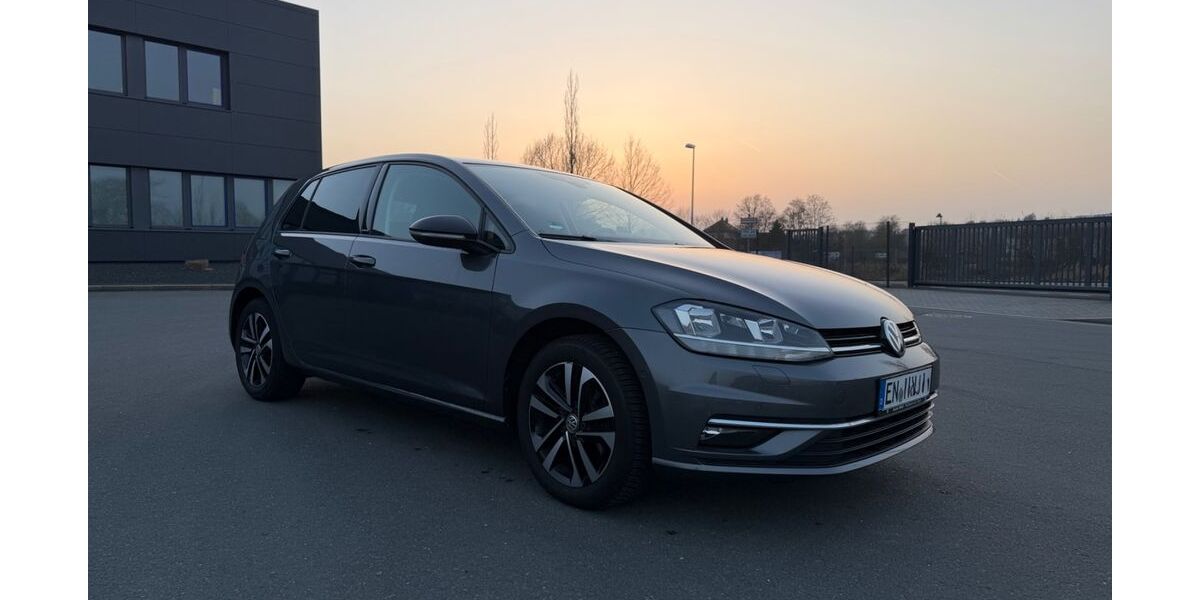 VW Golf 108.000 km 12.499 &euro; Hattingen 45529