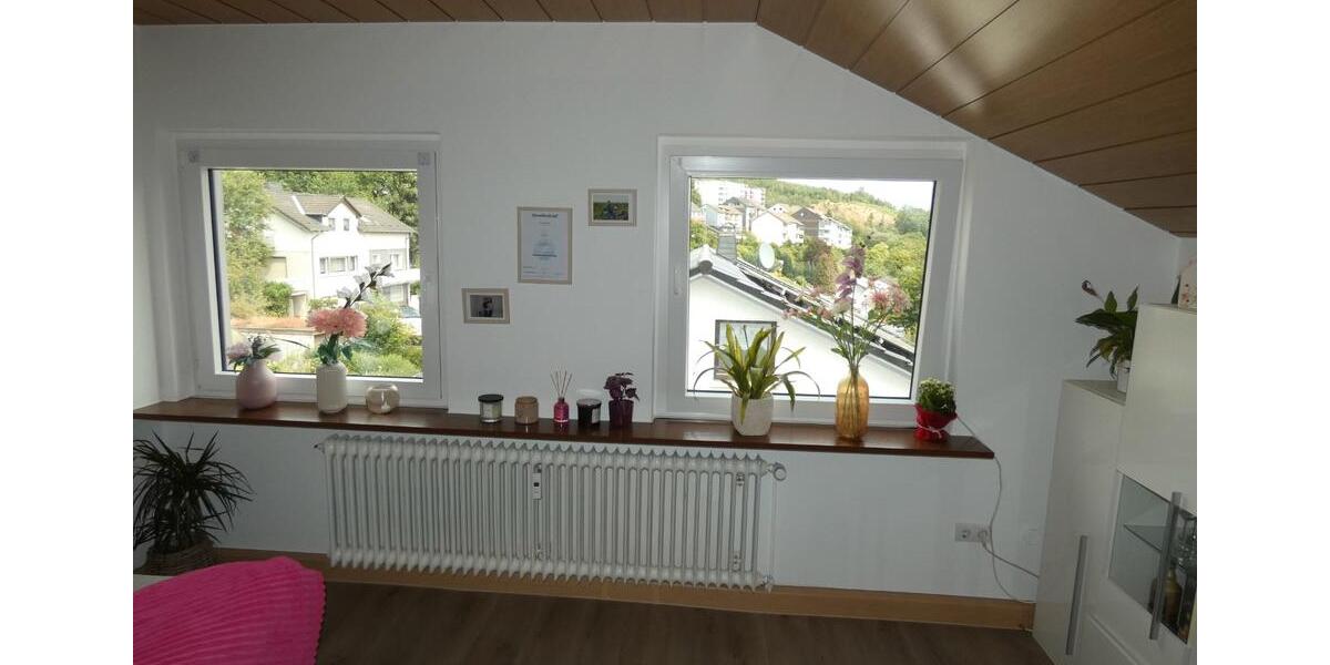 Dachgeschoßwohnung Lüdenscheid Augustenthal - 2.5 Zimmer, 52 m&sup2;, 395&euro; | Angebot:27627111