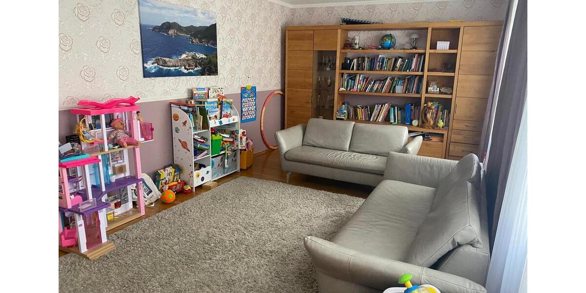 Etagenwohnung Wuppertal Arrenberg - 3 Zimmer, 100 m&sup2;, 950&euro; | Angebot:25960317