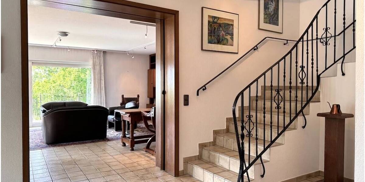 Doppelhaushälfte Velbert Neviges - 7 Zimmer, 186 m&sup2;, 479.000&euro; | Angebot:26754012