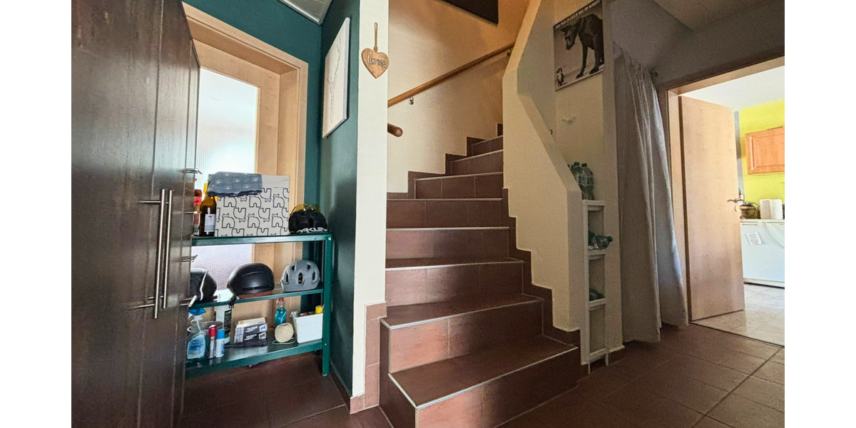 Doppelhaushälfte Neuenrade - 6 Zimmer, 144 m&sup2;, 279.000&euro; | Angebot:25899162