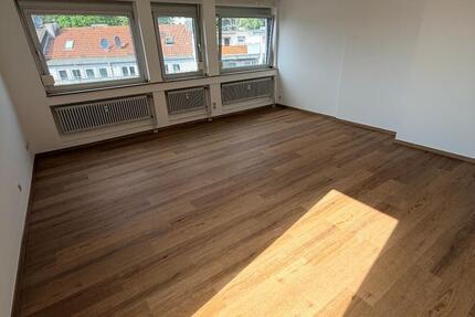 Wohnung Wuppertal Elberfeld - 2 Zimmer, 80 m&sup2;, 792&euro; | Angebot:26580745