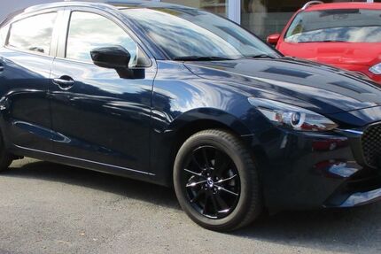 Mazda 2 9.900 km 17.900 &euro; Dortmund 44263