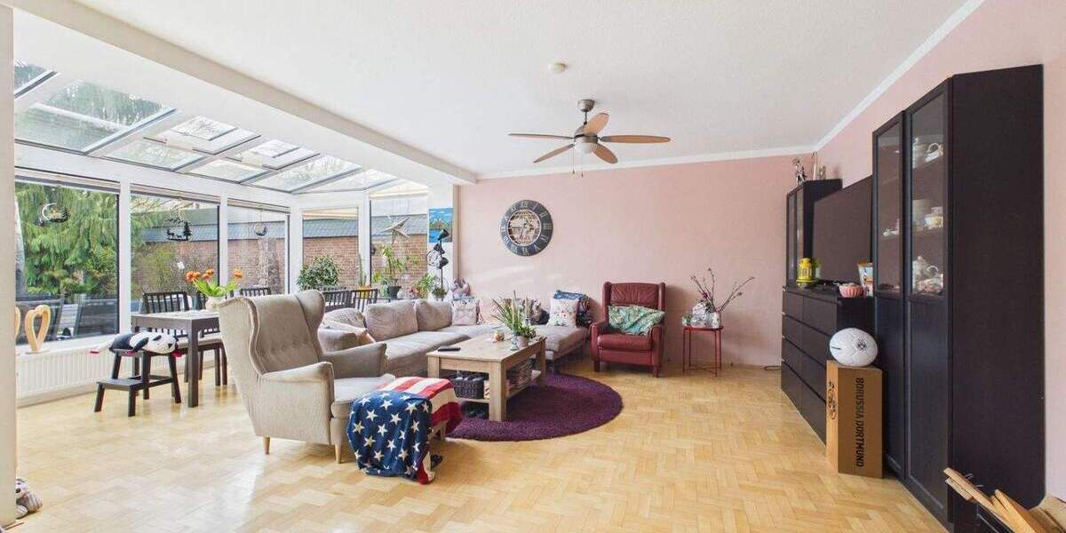 Bungalow Unna - 3 Zimmer, 129 m&sup2;, 425.000&euro; | Angebot:25836518