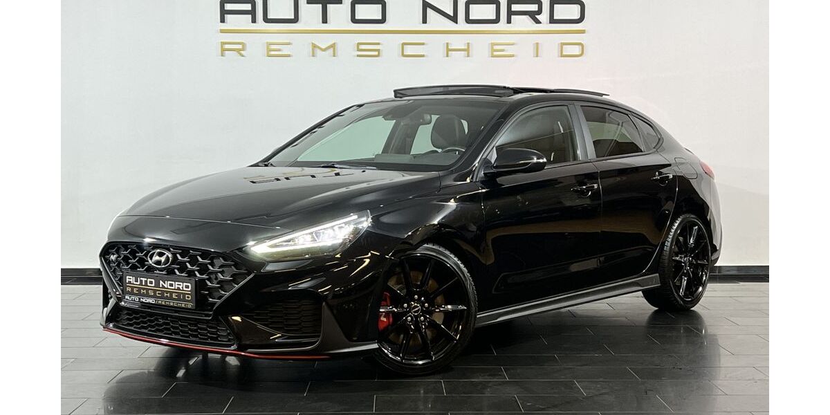 Hyundai i30 63.093 km 25.990 &euro; Remscheid 42897