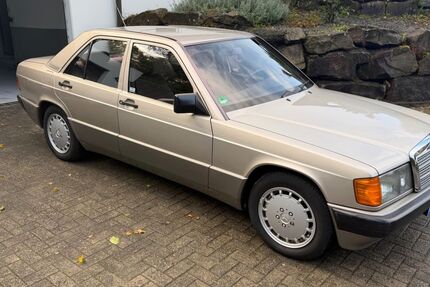 Mercedes-Benz 190 131.000 km 13.500 &euro; Wuppertal 42111