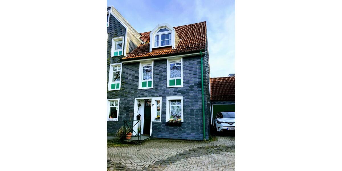 Reihenhaus Remscheid Lüttringhausen - 5 Zimmer, 122 m&sup2;, 389.000&euro; | Angebot:26722198